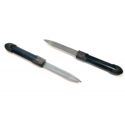 Кинжалы 2 шт (24х2,5х2 см)