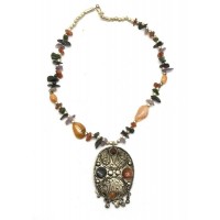 Ожерелье с каменьями агата и кулоном 'Овал'