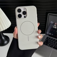Original Silicone Case HC with MagSafe — iPhone 15 Pro — White (9)