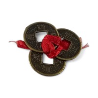 Монеты (3 шт.)(1,5см) в кошелек темные красная ленточка Монеты (3 шт.)(1,5см) в кошелек темные красная ленточка