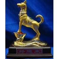 Собака золотая на чаше богатства (15х7,5х12 см)