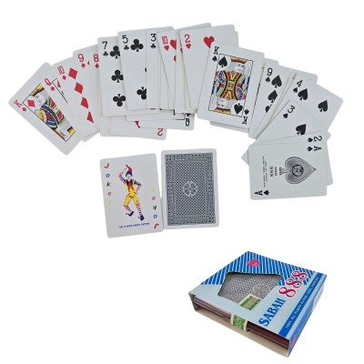 Карты игральные пластиковые (9,7х9х2,3 см)