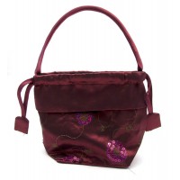 Сумочка с вышивкой (27х14х19 см)