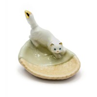 Котенок фарфор (9х9х6,5 см)