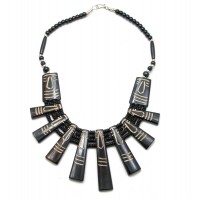 Ожерелье костяное