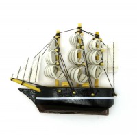 Магнит Корабль (9,5х8,5х2 см)