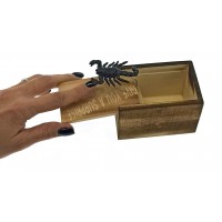 Скорпион в коробке (9,5х6х6,5 см)
