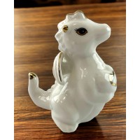 Дракон фарфор ( 8,9х 7,8х 5 см)