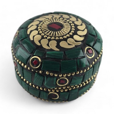 Шкатулка металлическая с кораллами и бирюзой ( h-3,2; d-4,7 см)
