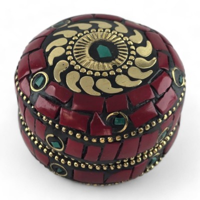 Шкатулка металлическая с кораллами и бирюзой ( h-3,2; d-4,7 см)