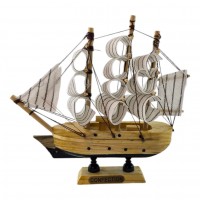 Модель парусника на подставке Ветер Свободы (14х12,5х3,3 см) Модель парусника на подставке Ветер Свободы (14х12,5х3,3 см)