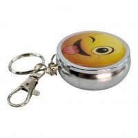 Пепельница-брелок карманная с рисунком металл Смайлик (d-5 h-1.7 см) Пепельница-брелок карманная с рисунком металл Смайлик (d-5 h-1.7 см)