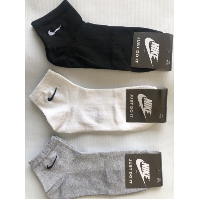 Носки NIKE ликра средняя сетка мужская 40-45 . Цвет : ассорти