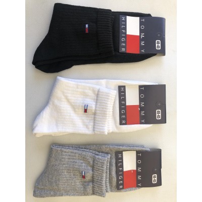Носки TOMMY HILFIGER ликра средняя резинка 40-45 . Цвет : ассорти