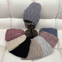 Шапка жіноча Травка. Розмір 56-59