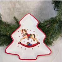 Керамическая тарелка(20*21см) в форме ёлочки  С Рождественским рисунком и символом  года Лошадка