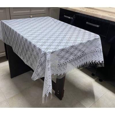 Скатерть ажурная в рулоне Lace 1,35*22м "Ромб" белая, плотность 150 мкр