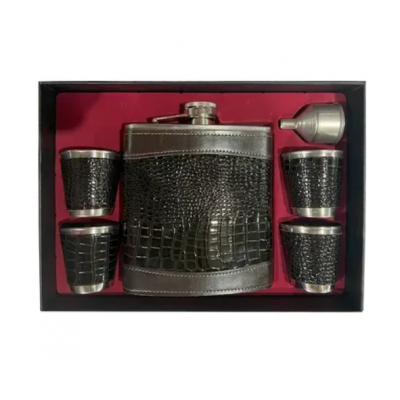 Подарочный набор фляга 18 унций + 4 рюмки по 70 мл + воронка TZ-41 Подарочный набор фляга 18 унций + 4 рюмки по 70 мл + воронка TZ-41