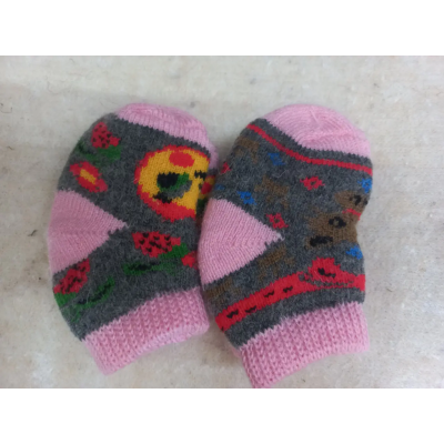 Носки детские для новорожденных (100% ангора) разм: 8-10см. Носки детские для новорожденных (100% ангора) разм: 8-10см.