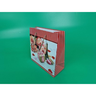 Пакет бумажный подарочный квадратный 23*24*10(артKV-220) (12 шт)