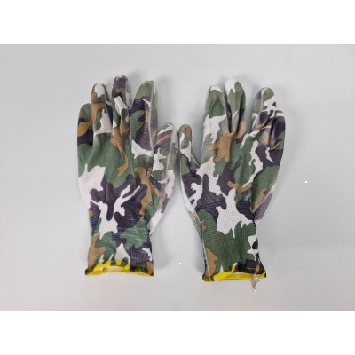 Хозяйственные перчатки из стрейча покрыта гладким нитрилом POLICAMO (12 пар) Хозяйственные перчатки из стрейча покрыта гладким нитрилом POLICAMO (12 пар)