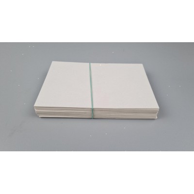 Бумага для заметок ,плотная .(кортон)  размер 100*150мм (1 пачка)