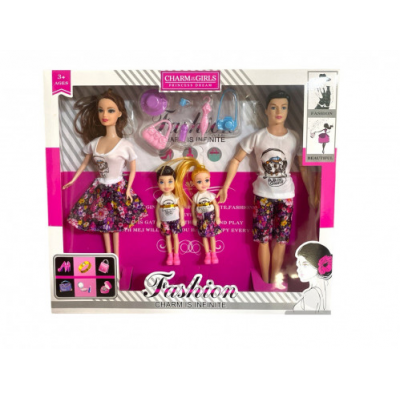 Игрушка кукла набор Семья "Fashion" с аксусуарами (39*33см), 03011