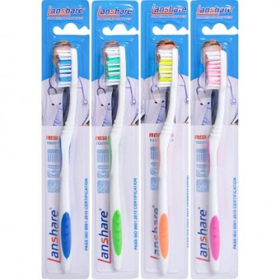 Зубні щітки Lanshare 19см на блістері 8698 Зубні щітки Lanshare 19см на блістері 8698
