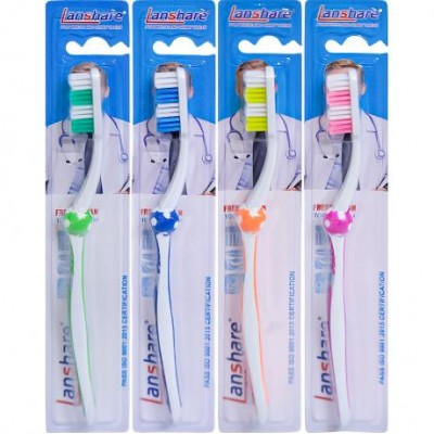 Зубні щітки Lanshare 19см на блістері 8697 Зубні щітки Lanshare 19см на блістері 8697