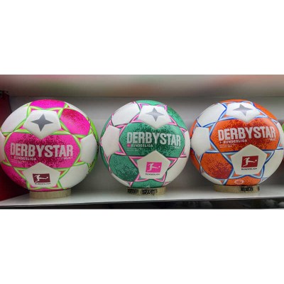М`яч футбольний C 64687 (30) 3 види, вага 420 грам, матеріал PU, балон гумовий, клеєний, (поставляється накачаним на 90)