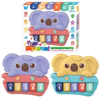 Піаніно Коала 93132 (72) WToys, 2 кольори, ОЗВУЧУВАННЯ УКРАЇНСЬКОЮ МОВОЮ, 4 пісні, 5 казок, ноти, цифри,  в коробці