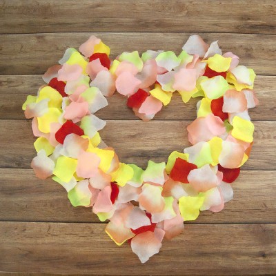 Декоративные лепестки роз 56102 Свежесть, 25г Декоративные лепестки роз 56102 Свежесть, 25г