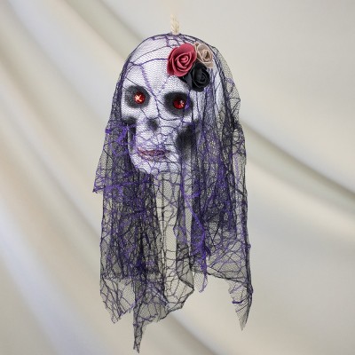 Декор подвесной череп Дева в монтилье 13811 (черный с фиолетовым) Декор подвесной череп Дева в монтилье 13811 (черный с фиолетовым)