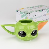 Кружка фигурная Star Wars малыш Йода Мандалорец