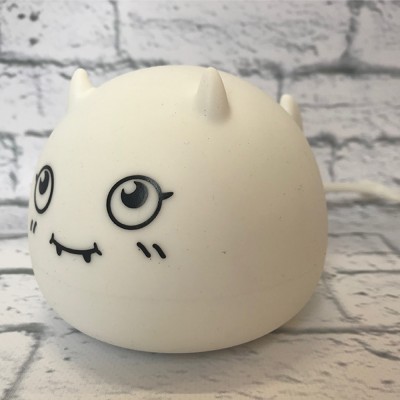 Силиконовый сенсорный ночник LED Монстрик (белый) Силиконовый сенсорный ночник LED Монстрик (белый)