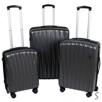 Чемодан пластик 20/24/28