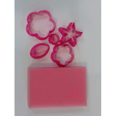 Набір пластикових вирубок Квітка ( 7 шт )