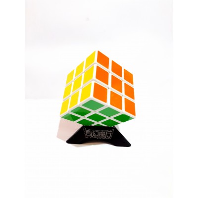 Кубик 3×3 с подставкой