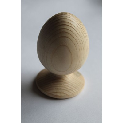 Яйцо деревянное на подставке маленькое размер 8,5х5 см.