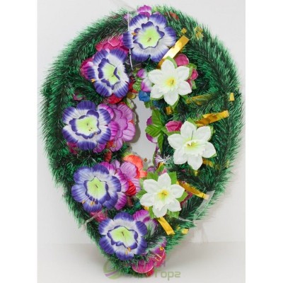 РИТУАЛЬНЫЙ ВЕНОК "КАПЛЯ БОЛЬШАЯ" (НАРЦИСС+КЛЕМАТИС)