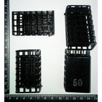 Кормушка фидерная квадратная кр с дном 120g