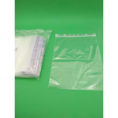 Пакет с замком Zip-lock 23х32 (100шт) (1 пачка) Пакет с замком Zip-lock 23х32 (100шт) (1 пачка)