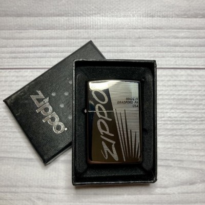 Зажигалка бензиновая Zippo D86