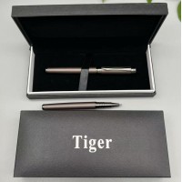 Подарочная ручка Tiger в футляре (матово-серая) RP-30038