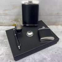 Подарочный набор с флягами и аксессуарами (чёрный, эко-кожа) TZ-60