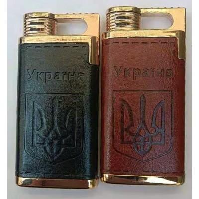 Зажигалка карманная обтянута кожей Украина