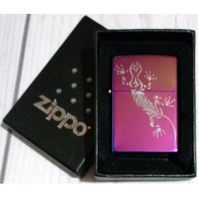 Классическая бензиновая зажигалка Zippo 