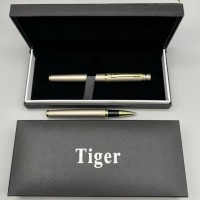 Подарочная ручка Tiger в футляре (золотисто-серебристая) RP-515
