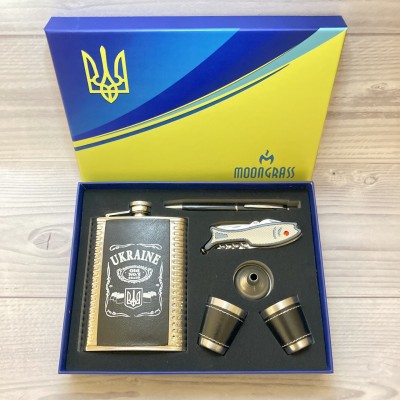 Подарочный набор MOONGRASS 6в1 с флягой, рюмками, ножом, ручкой, лейкой UKRAINE 