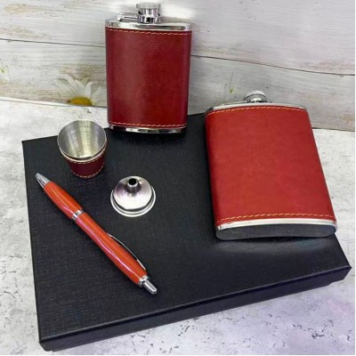Подарочный набор с флягами и аксессуарами (эко-кожа) TZ-60 Brown Подарочный набор с флягами и аксессуарами (эко-кожа) TZ-60 Brown